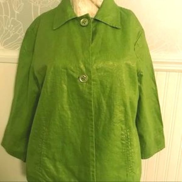 Chico’s Green Jacket /w Gold Shimmer & gold tank - Picture 1 of 8